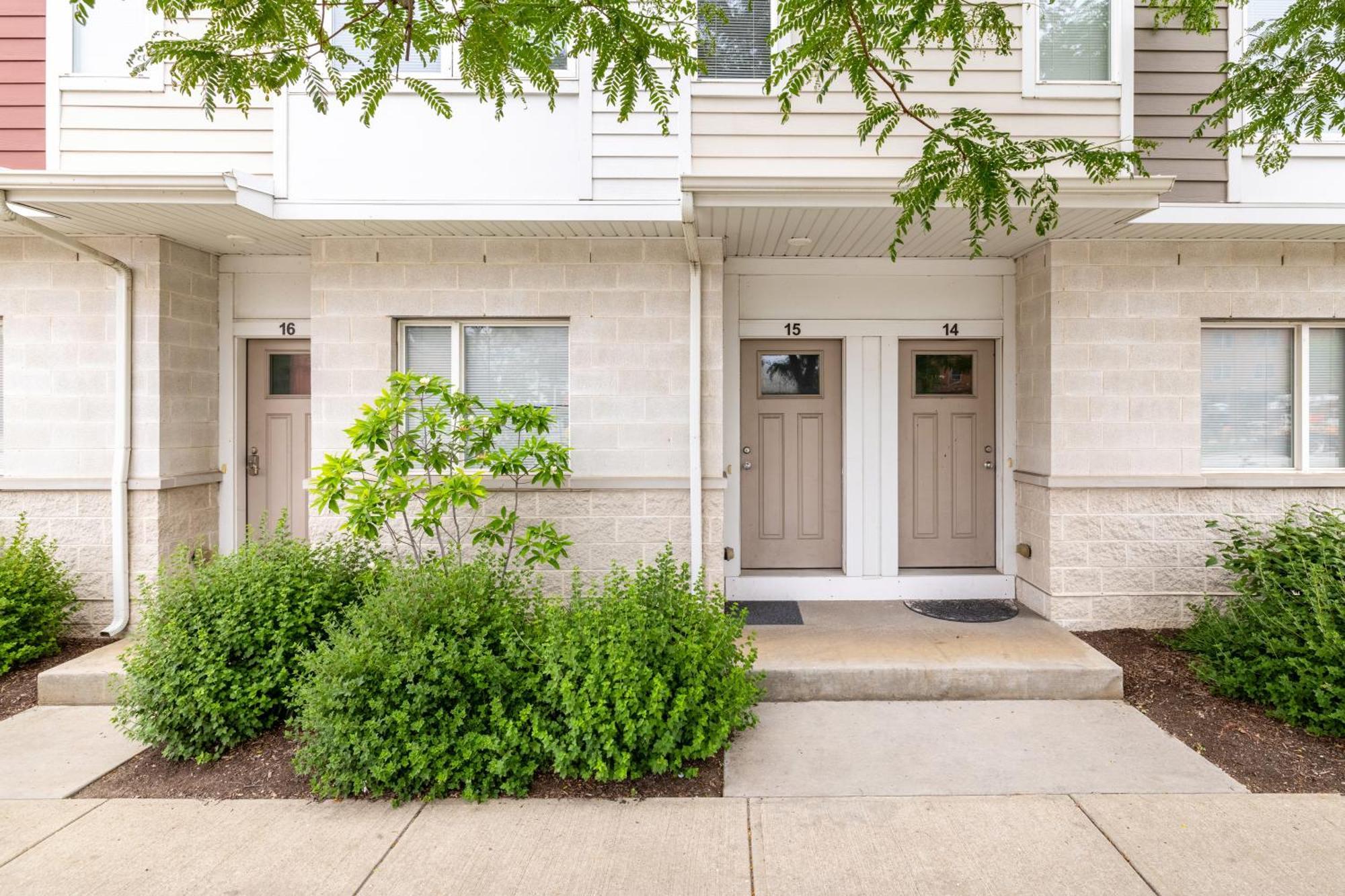 Luxury Downtown Townhome Unit 15 Cleveland Esterno foto